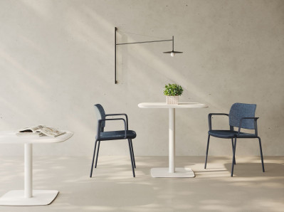 F06 Con Sedile e Schienale Imbottiti